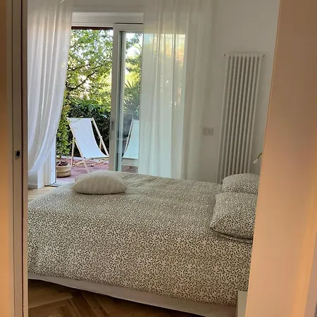 Garden House * Rome
